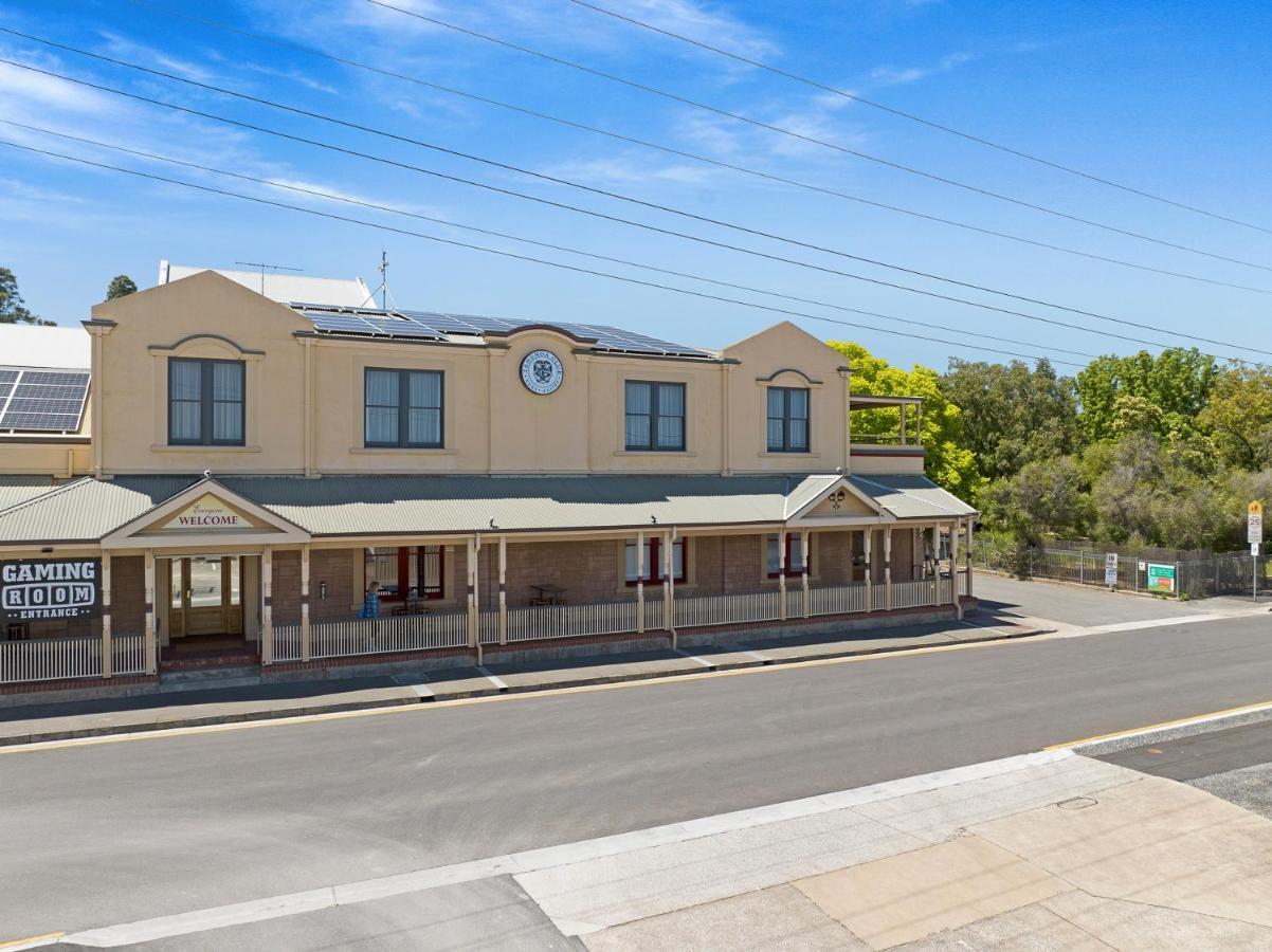 The Tanunda Club Guest Suites Dış mekan fotoğraf